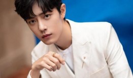 圈内爆料蔡徐坤,揭秘娱乐圈背后的风云人物