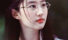 爆料李嘉欣抖音视频是真的吗,是真是假？
