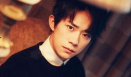 圈内扒爷爆料顶流男主,扒爷揭秘娱乐圈背后的风云人物