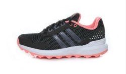 新款跑鞋爆料视频播放网站,视频网站带你领略科技与时尚的完美融合